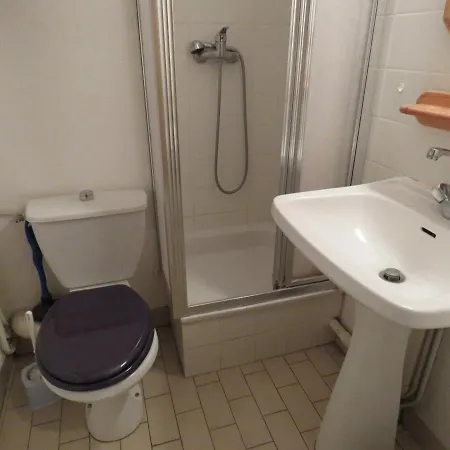 T2 40M² En Front De Mer Avec Loggia, Terrasse Et Parking - Fr-1-472-127 *