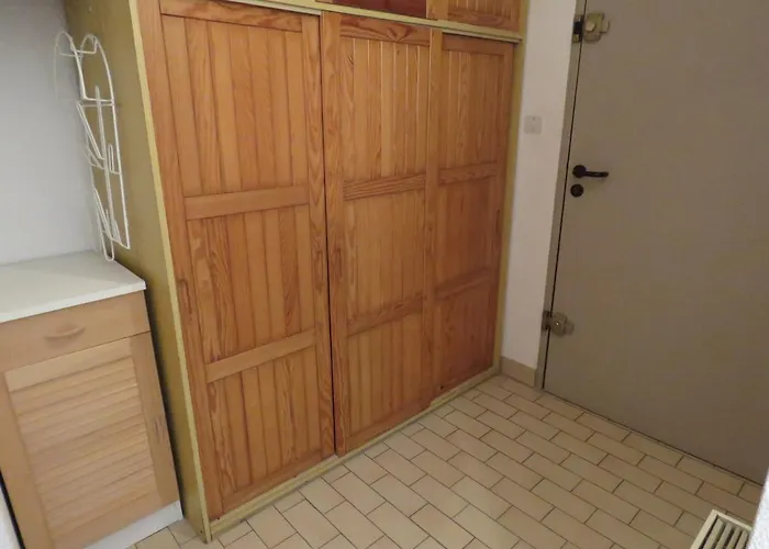 Charmant T2 de 40m² en front de mer avec loggia, terrasse et parking privé - Sète - FR-1-472-127 Apartamento *